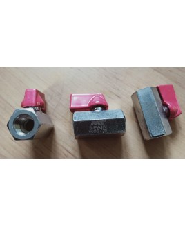 LLAVE ESFERA PALOMILLA H/H 1/4"