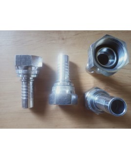 CONEXION BSP HEMBRA LOCA 3/4-1"