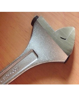 LLAVE AJUSTABLE MOLETA LATERAL 16" 400MM
